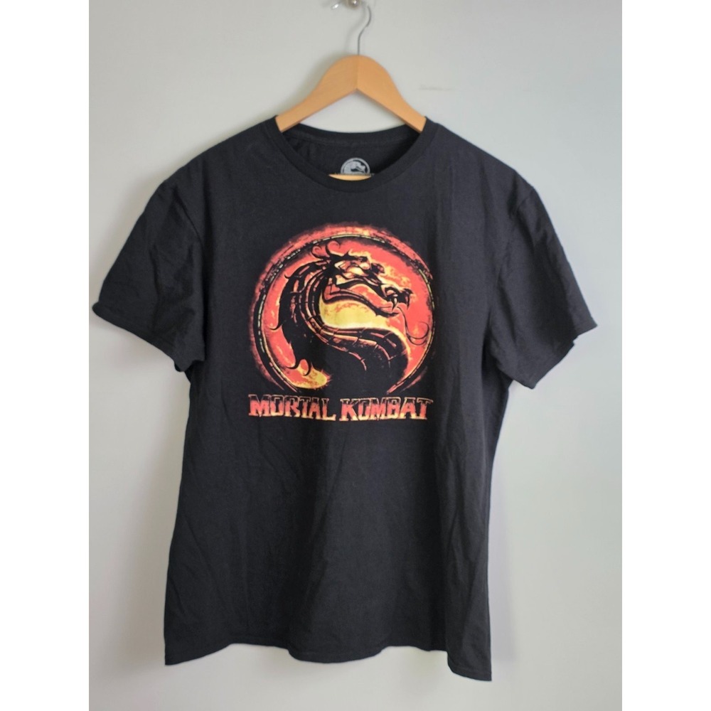 Mortal Kombat Midway Games Men's T-Shirt Size LG 1992 Flames Logo Classic‎